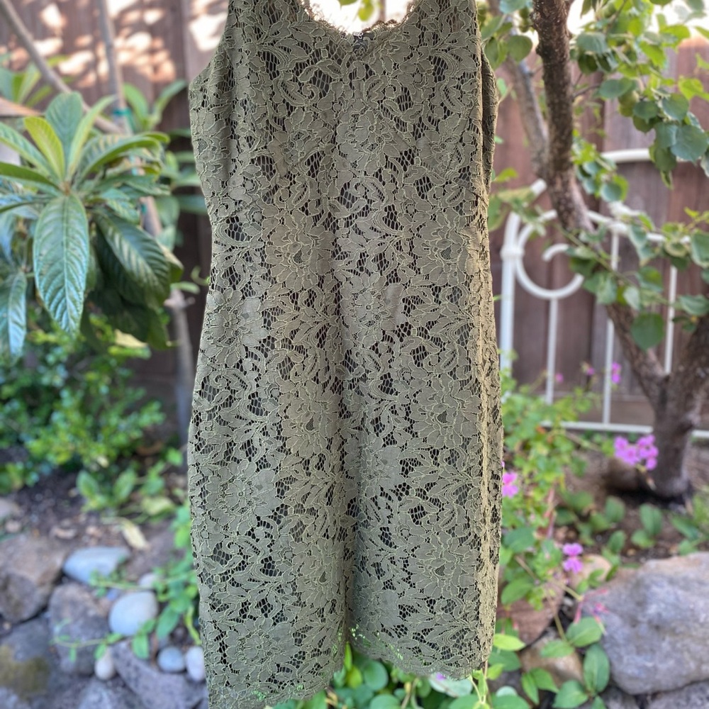 Green dress perfect for graduation, wedding or special occasion